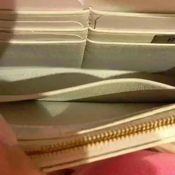 Balenciaga Woc  - Picture 6 of 13